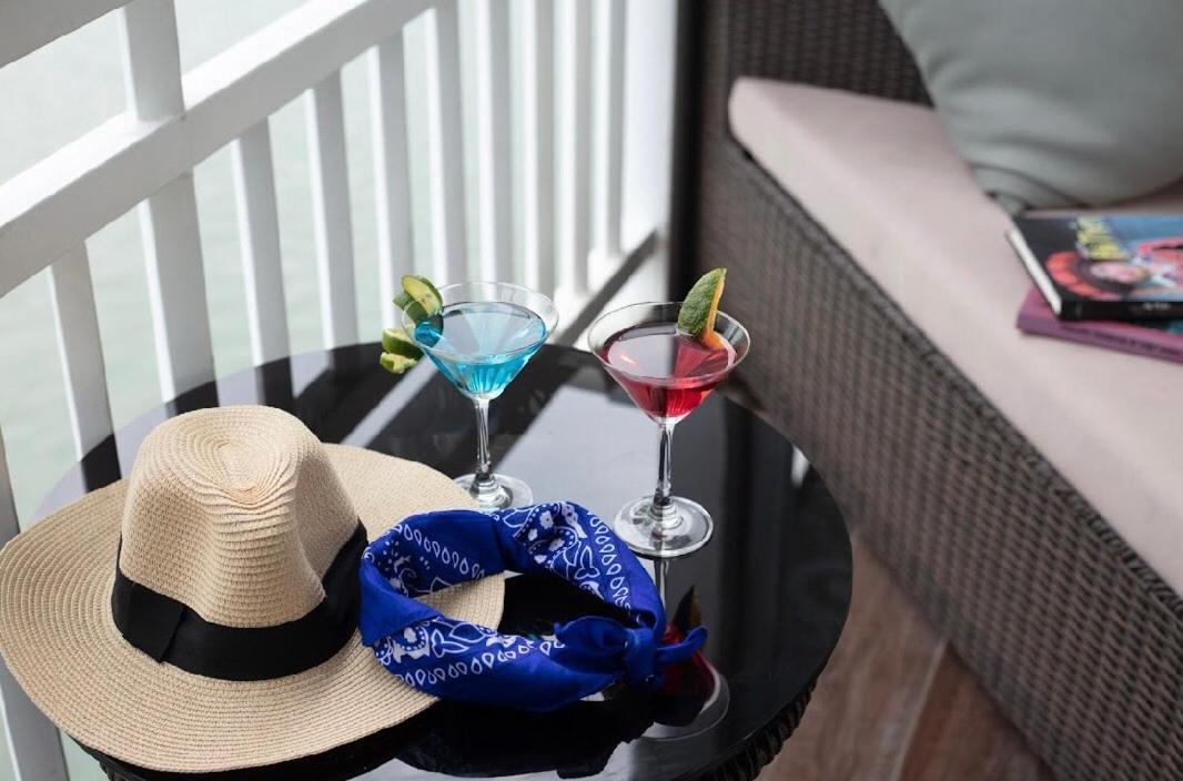 Hotel Madeline Cruises Ha Long Esterno foto